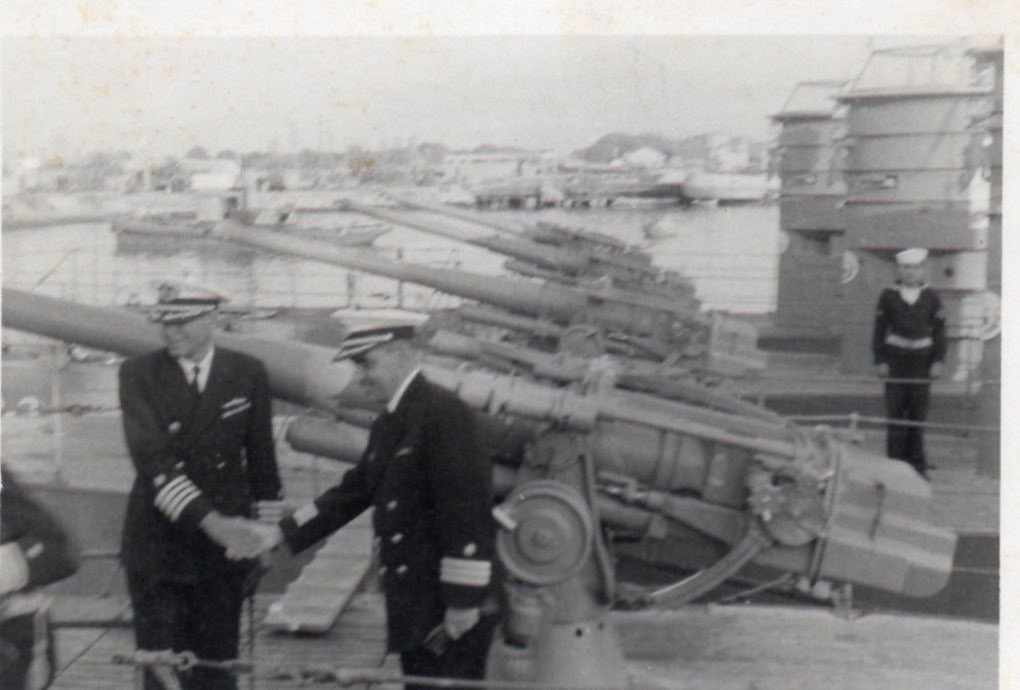Ceremonia de relevo de la División de Submarinos, 1953