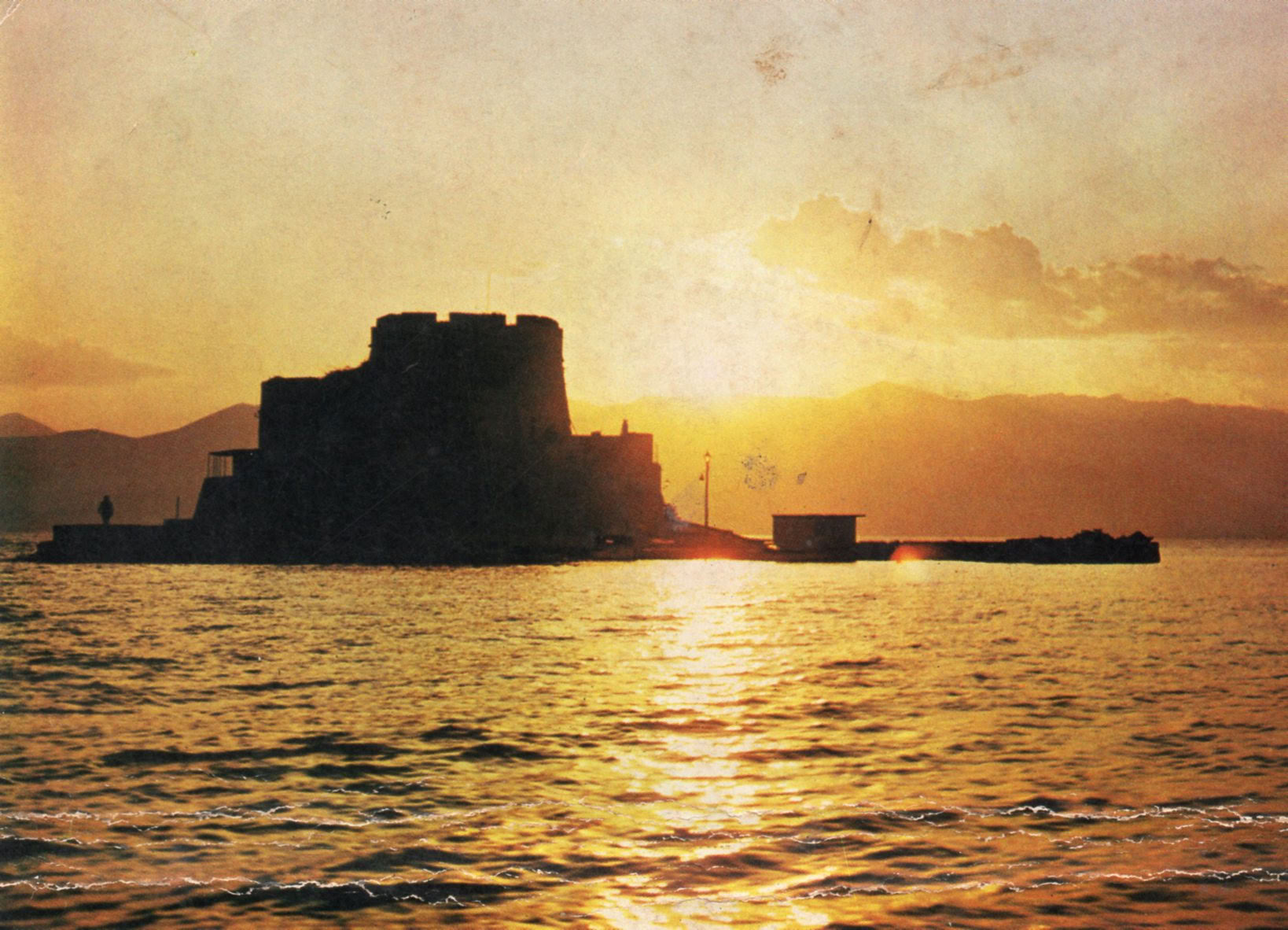 Vista de una de las islas de Grecia, c. 1970