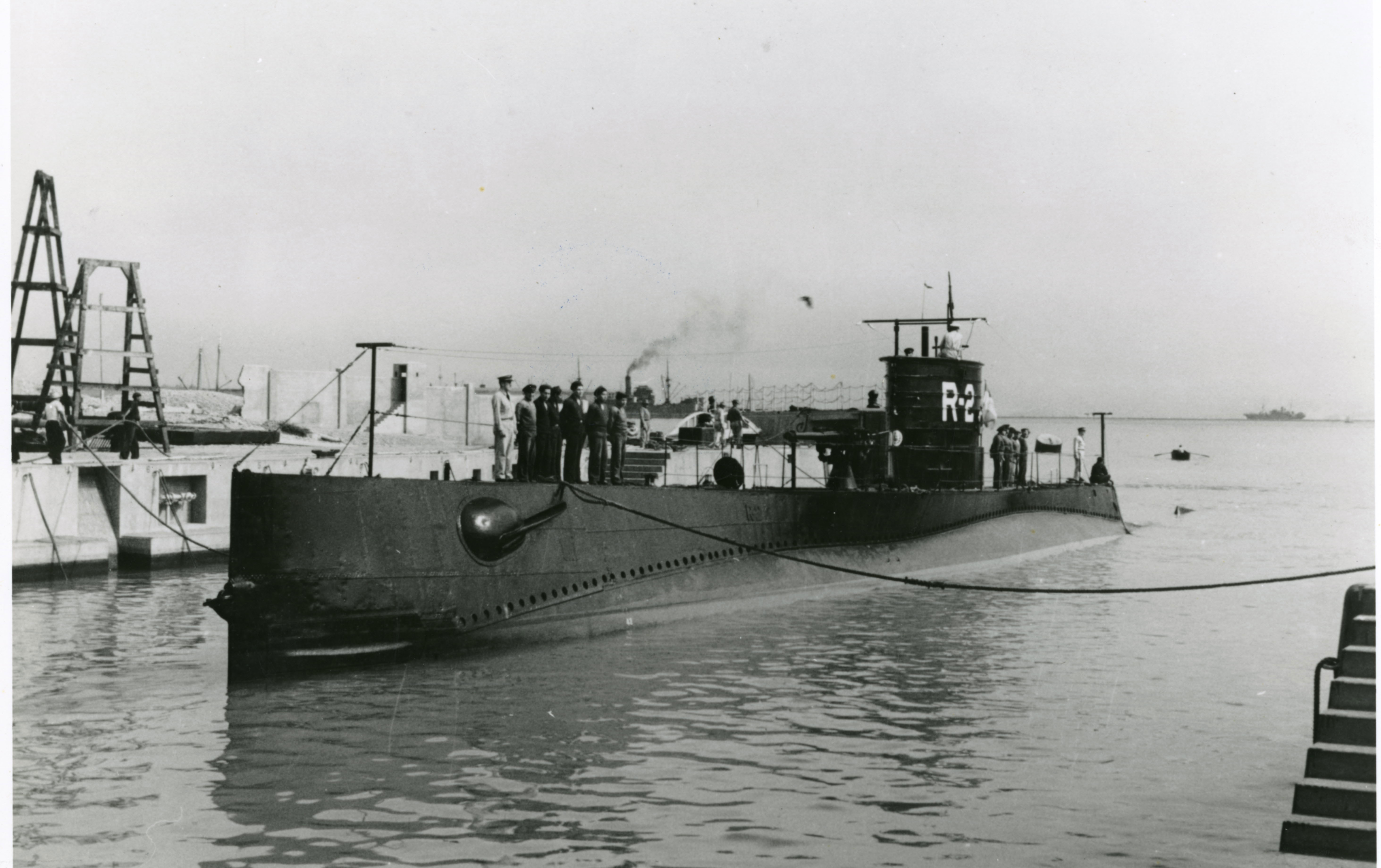 Submarino R-2